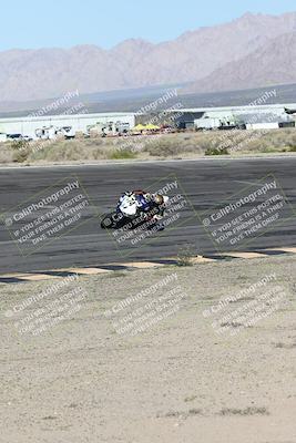 media/Jan-16-2026-CVMA Friday Practice (Fri) [[6f2bf47531]]/4-Racer 3-NRS/Session 3 (Bowl)/